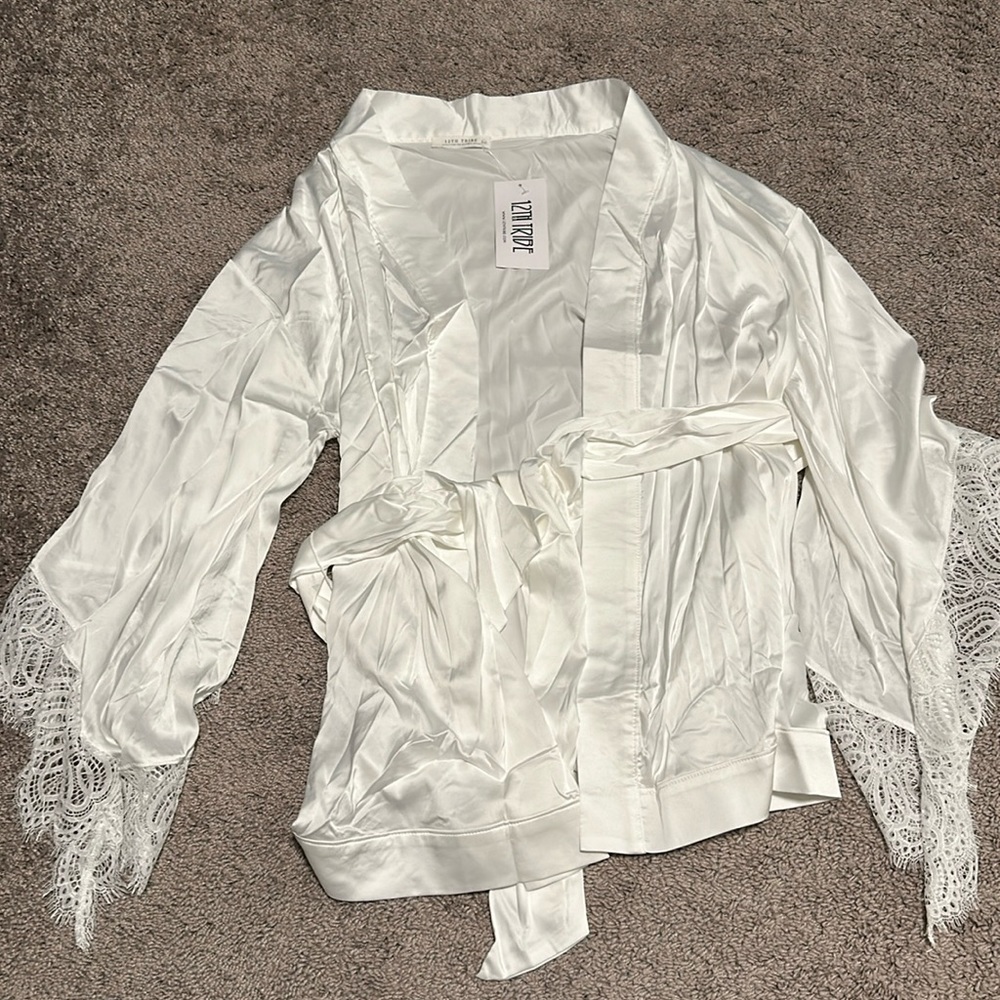 12th Tribe Satin Bridal Robe O/S